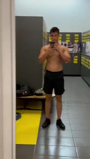 Model - ClintMasters findom