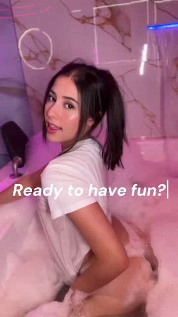 Model - Pizza Bunny LOVENSE