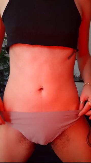 Model - May Grey deepthroat