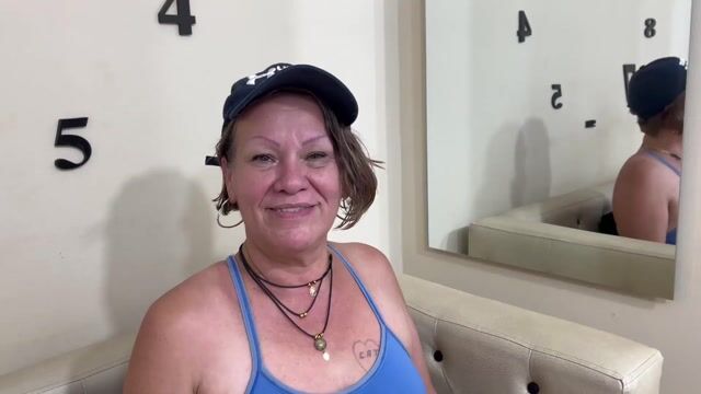 Model - Lara Ross dirty