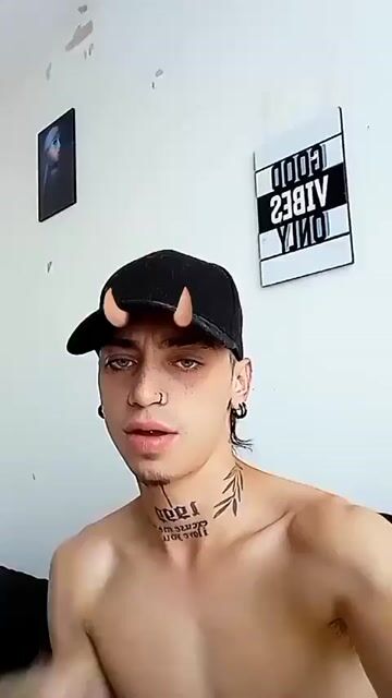 Model - Alejandro_max hard