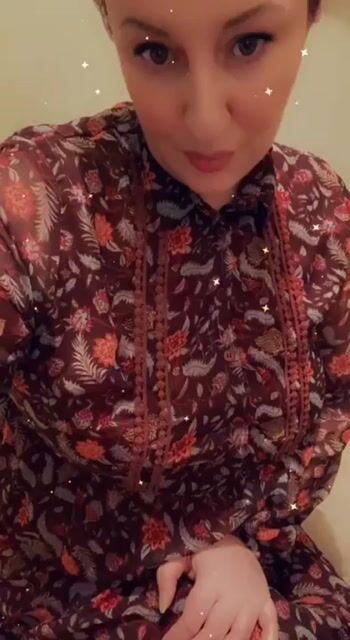 Model - Iris pantyhose