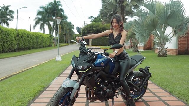 BrianaPierce anal Model - BrianaPierce anal