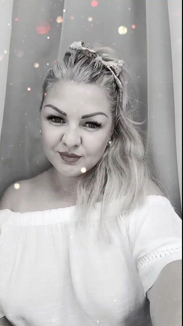 Model - Brianna girl