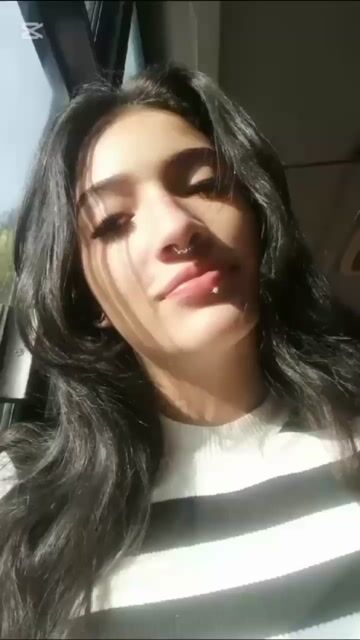 Model - Hanna Dawson teen