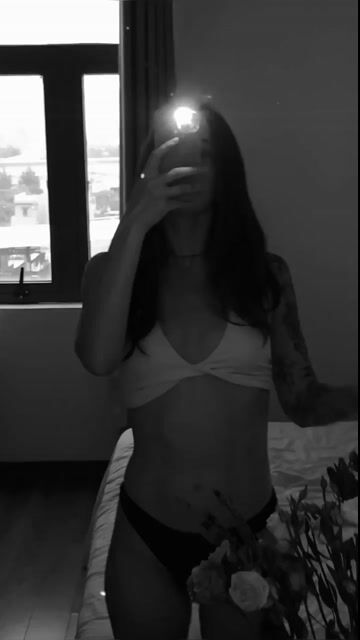 Model - Vanessa fastresponse