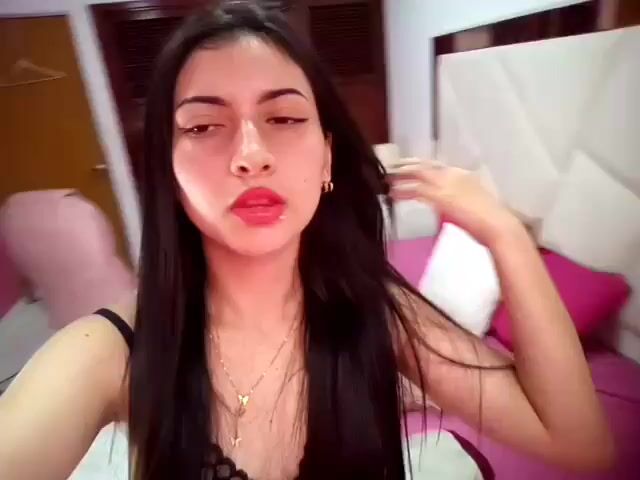 Model - Elissa bigass