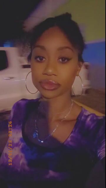 Model - Luna Sunshine sugarbaby