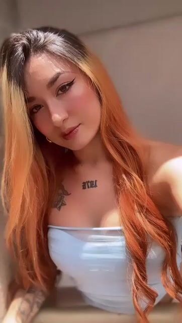 Model - AmbarSantany deepthroat