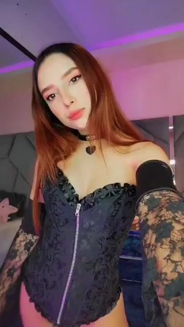 Emma Pink cum Model - Emma Pink cum
