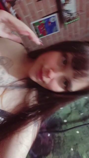 Model - Carolina_x bigass