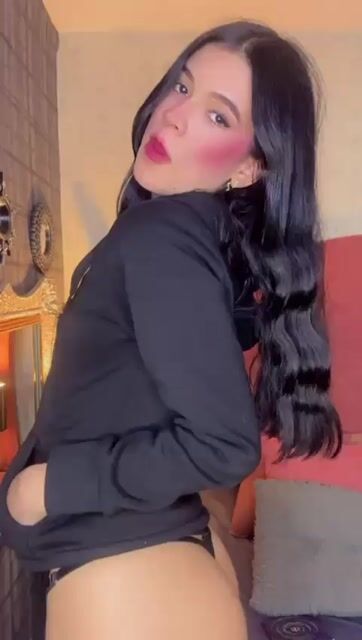 Model - Jeanna Vender {{tag}}