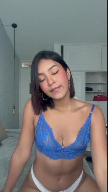 Model - Alaska shaved