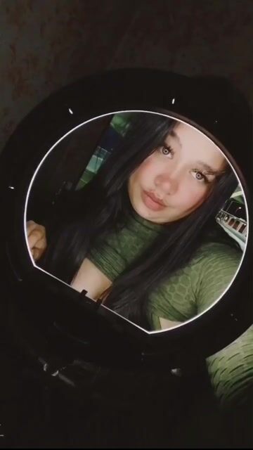 Model - lousDiosaFire masturbation