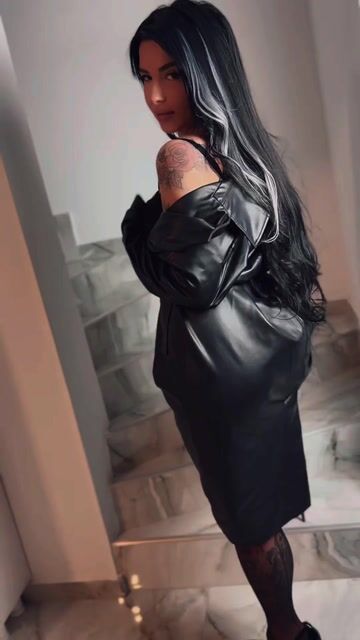 Model - GipsyGoddess sph