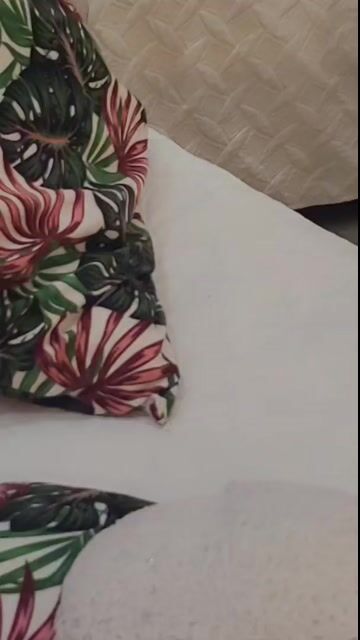 Model - Laura Haze blowjob