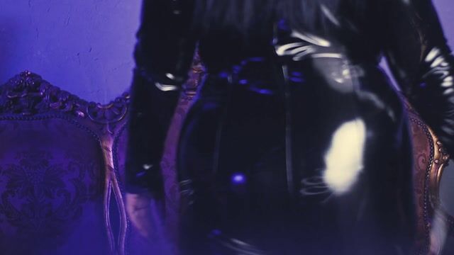 Model - Melissa bigass