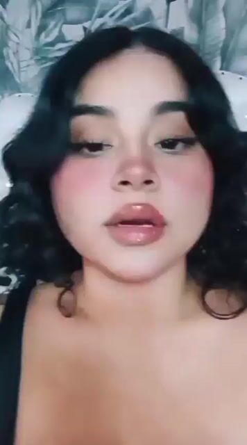 Model - RylieRoss squirt