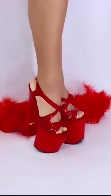 Model - EmilyZest dildo